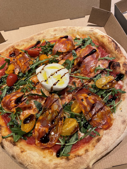 Pizza de ENZO PIZZ' à Mehun-sur-Yèvre