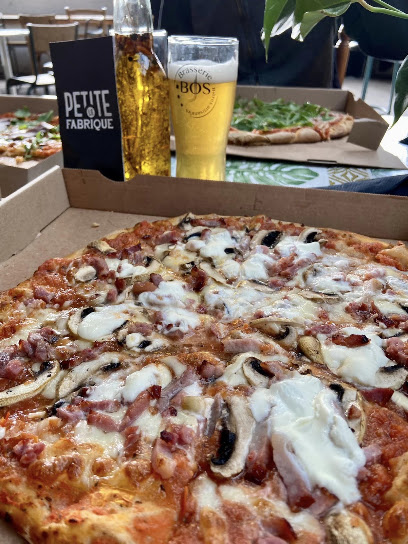 Pizza de La petite fabrique à Bourges
